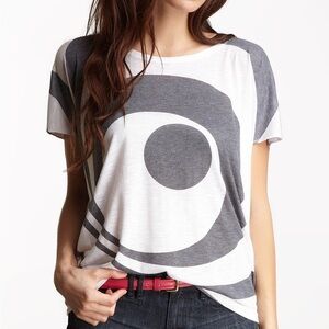 Go Couture Gray and White Graphic Tee